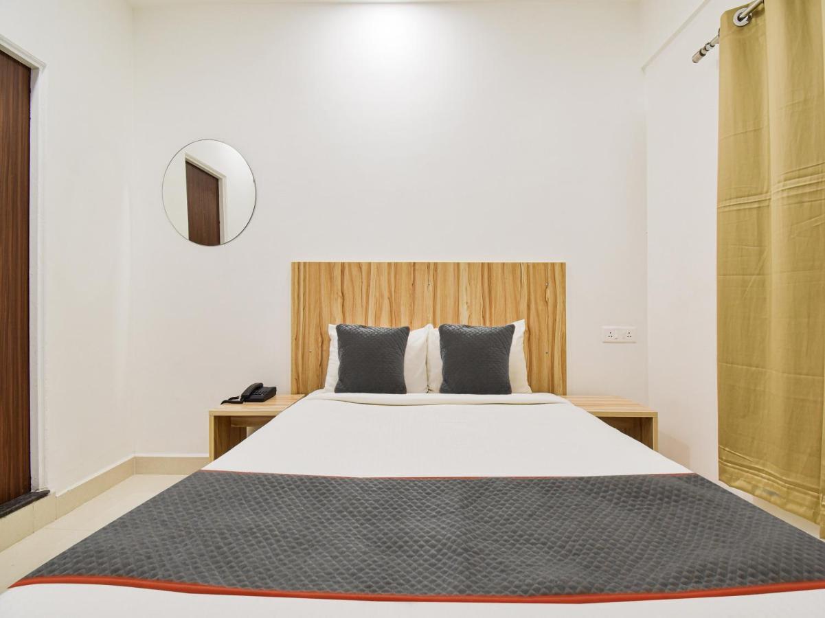 Oyo Townhouse 498 Hotel Western Nagpur Eksteriør billede