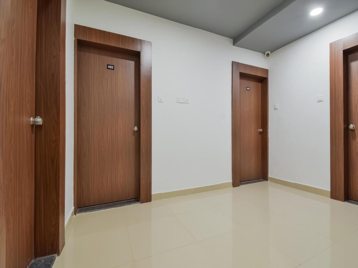 Oyo Townhouse 498 Hotel Western Nagpur Eksteriør billede