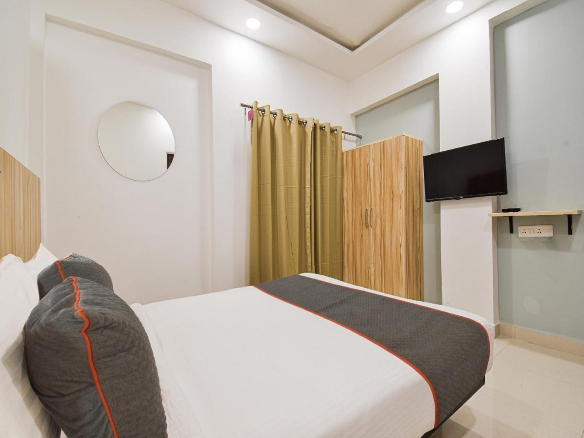 Oyo Townhouse 498 Hotel Western Nagpur Eksteriør billede