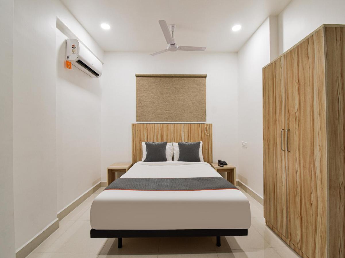 Oyo Townhouse 498 Hotel Western Nagpur Eksteriør billede