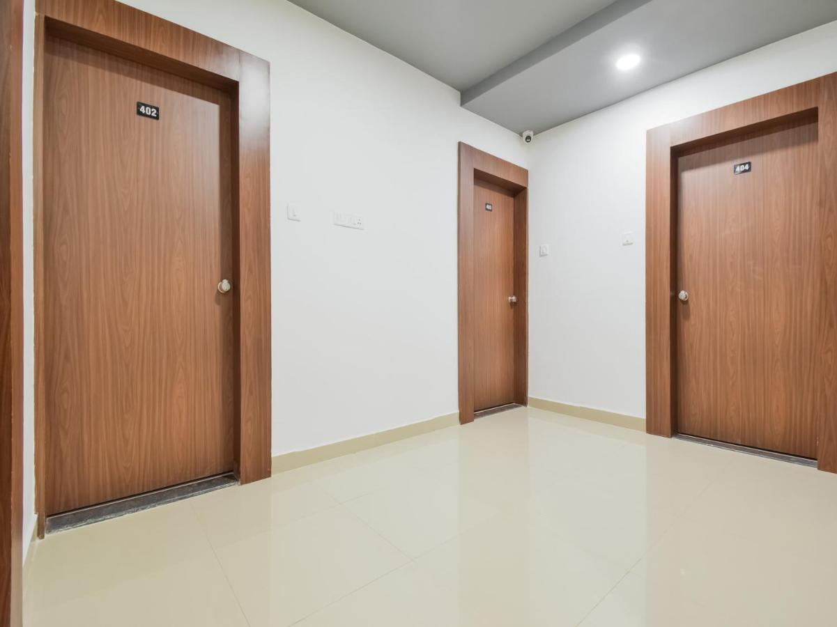Oyo Townhouse 498 Hotel Western Nagpur Eksteriør billede